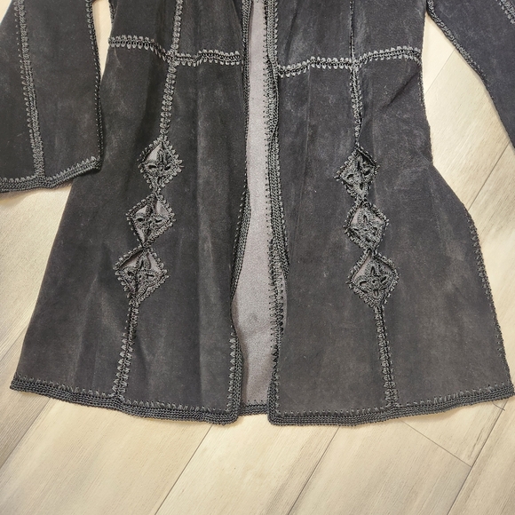 Adrienne Landau Coat M Black Suede Crochet Cardigan Boho Western Southwestern - Picture 6 of 13